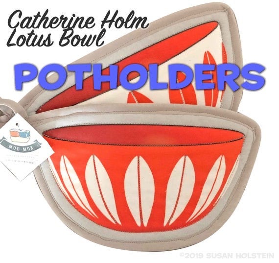 Cathrine Holm Potholders ORANGE CORAL RED Lotus Set of 2 Catherine