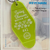 Cosplay for your keys! Pyrex Motel Keychain spring blossom pyrex daisies Vintage retro style